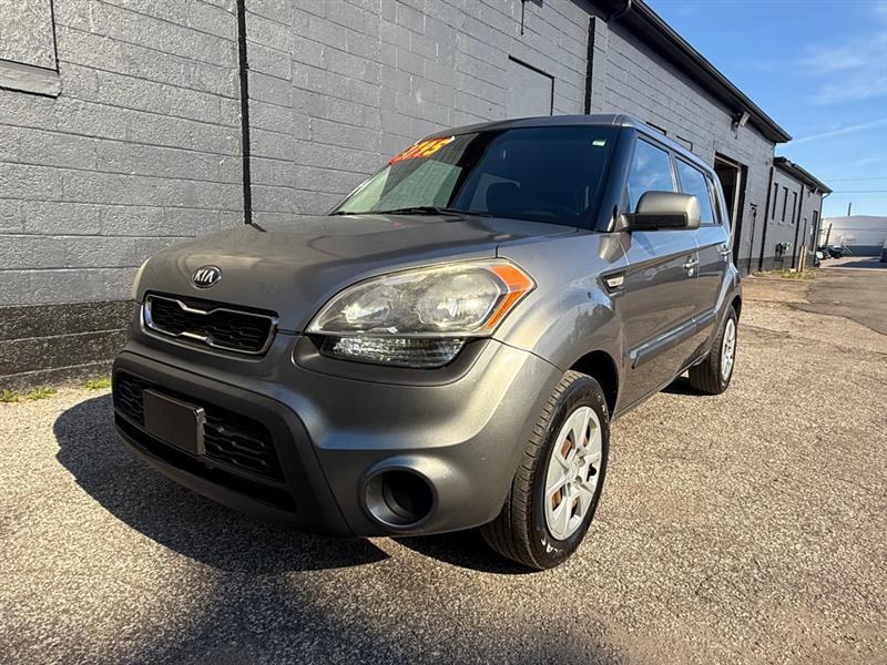 used 2013 Kia Soul car, priced at $3,795