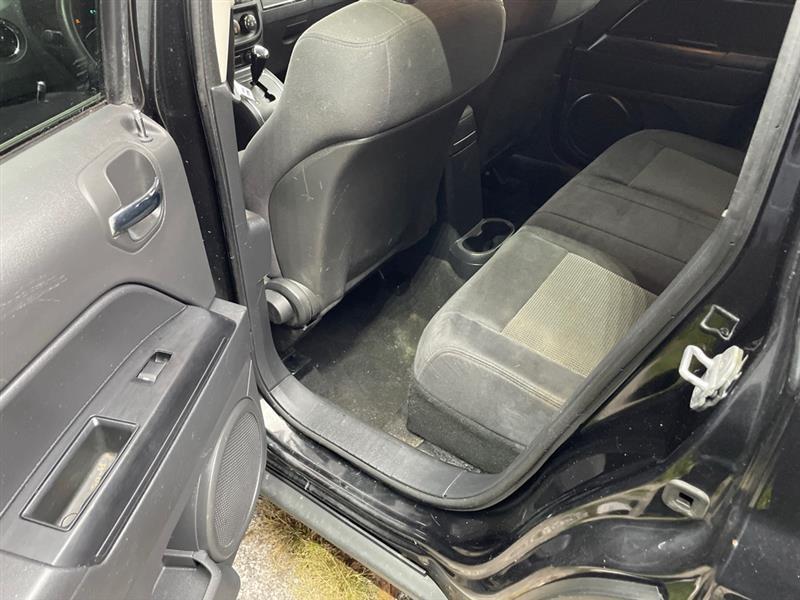 used 2011 Jeep Patriot car, priced at $3,995