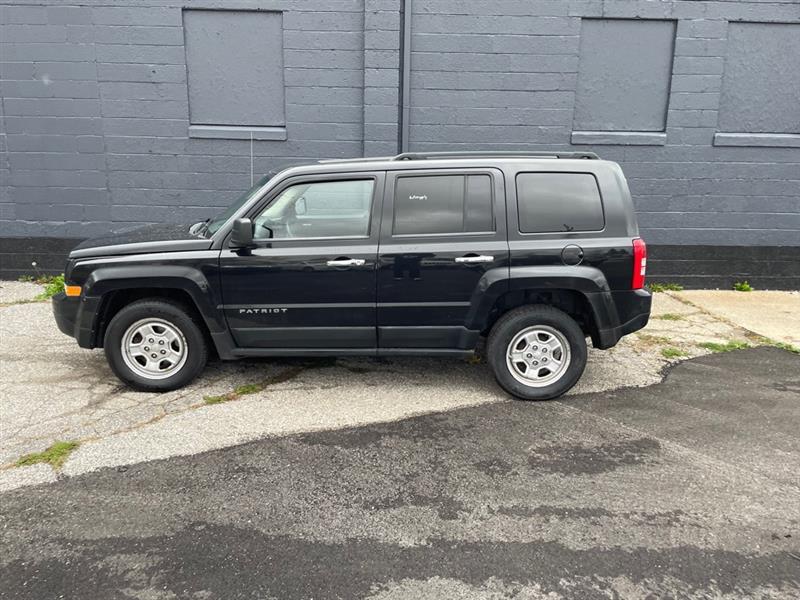 used 2011 Jeep Patriot car, priced at $3,995
