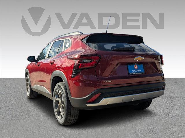 new 2025 Chevrolet Trax car, priced at $25,525