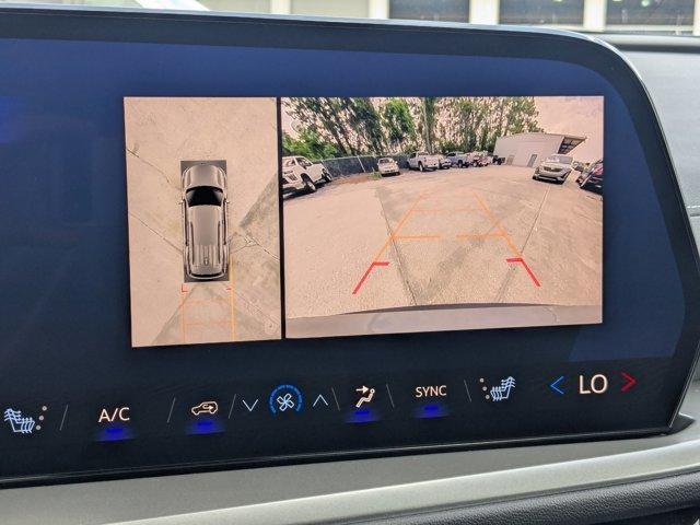 new 2025 Chevrolet Traverse car, priced at $47,530