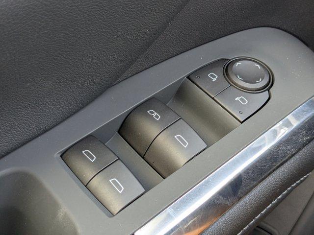 new 2025 Chevrolet Traverse car, priced at $47,530
