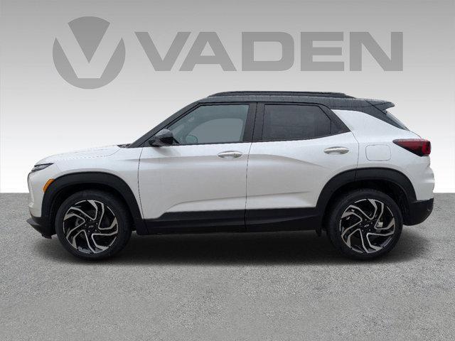 new 2025 Chevrolet TrailBlazer car, priced at $27,102