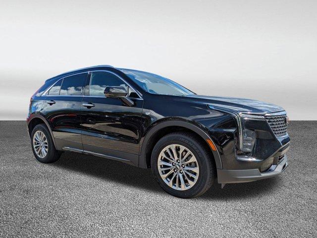 used 2024 Cadillac XT4 car, priced at $33,999