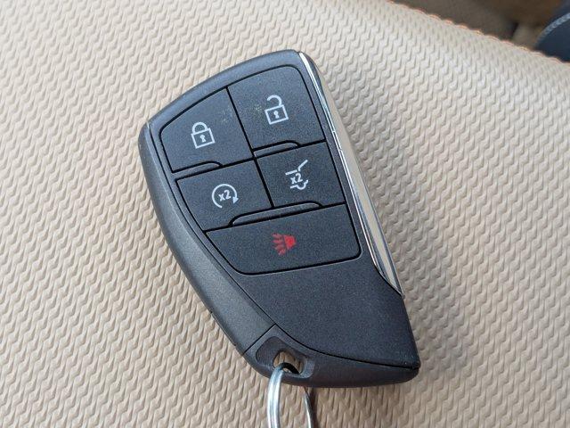 new 2025 Chevrolet Equinox car, priced at $33,990