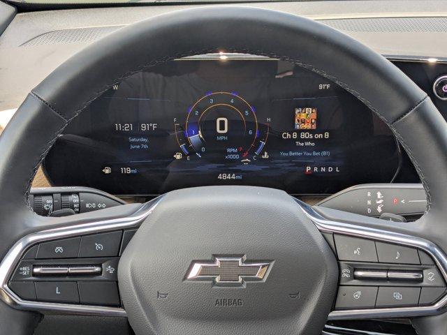 new 2025 Chevrolet Equinox car, priced at $33,990