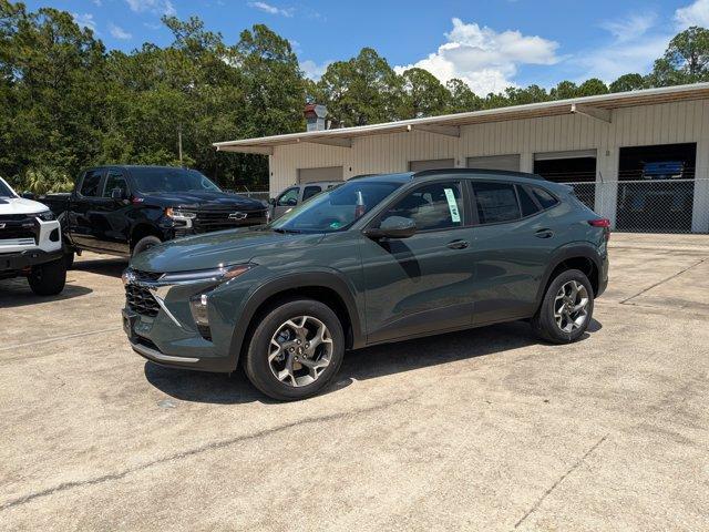 new 2025 Chevrolet Trax car, priced at $23,840