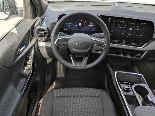 new 2026 Chevrolet Equinox car, priced at $32,198