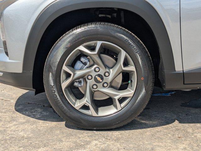 new 2025 Chevrolet Trax car, priced at $24,566
