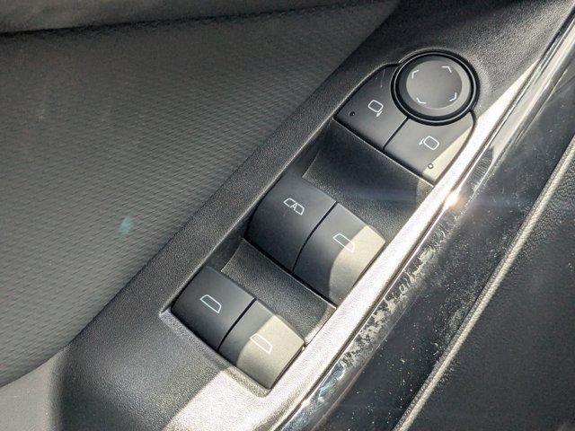 new 2025 Chevrolet Equinox car, priced at $31,940