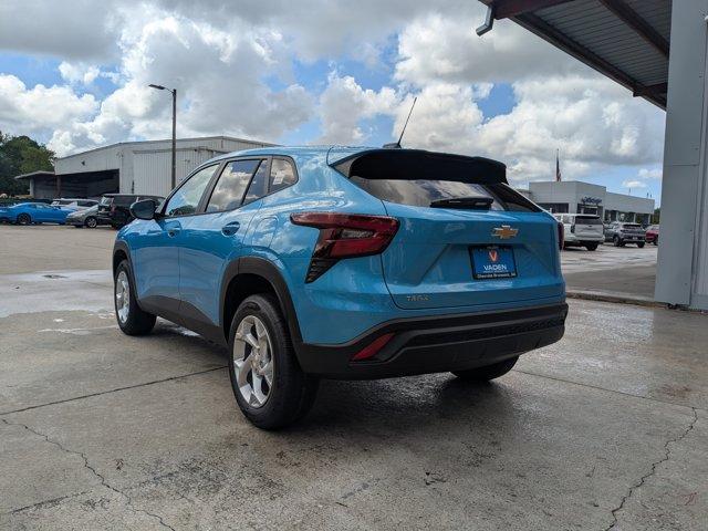 new 2025 Chevrolet Trax car, priced at $24,002