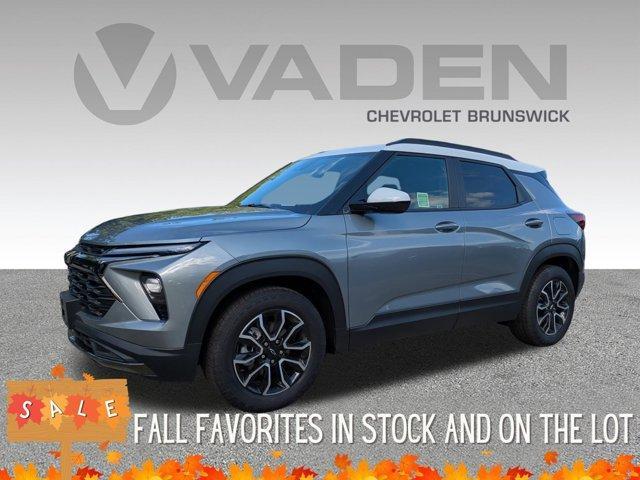 new 2025 Chevrolet TrailBlazer car, priced at $30,425