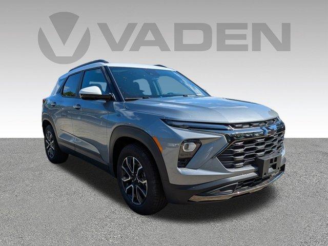 new 2025 Chevrolet TrailBlazer car, priced at $30,425
