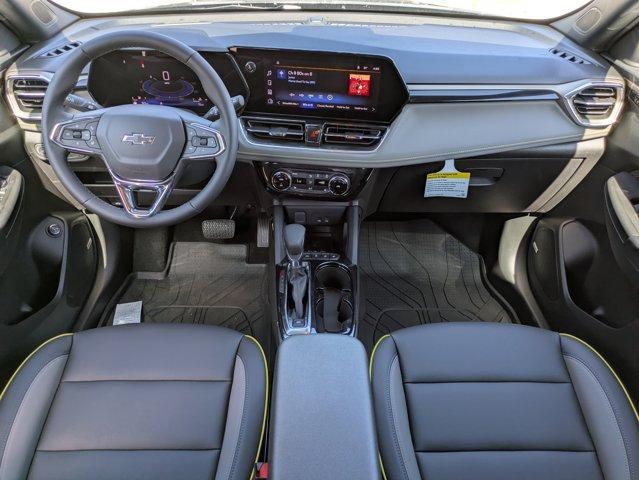 new 2025 Chevrolet TrailBlazer car, priced at $30,425