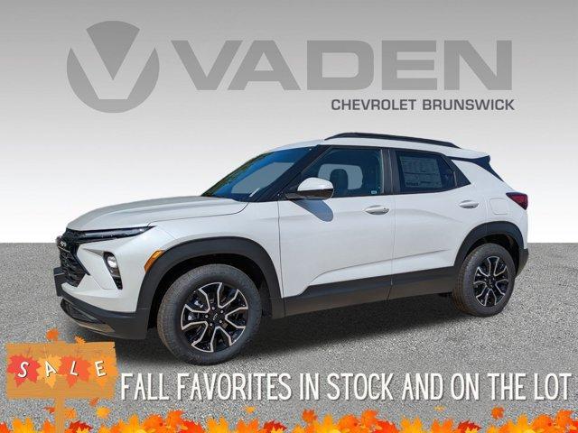 new 2025 Chevrolet TrailBlazer car, priced at $31,070