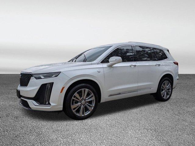 used 2023 Cadillac XT6 car, priced at $37,991