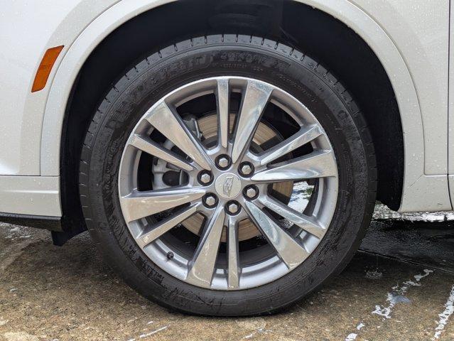 used 2023 Cadillac XT6 car, priced at $37,991