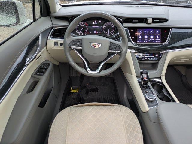 used 2023 Cadillac XT6 car, priced at $37,991