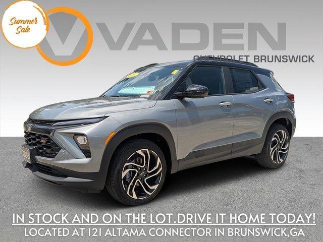 new 2025 Chevrolet TrailBlazer car, priced at $28,525