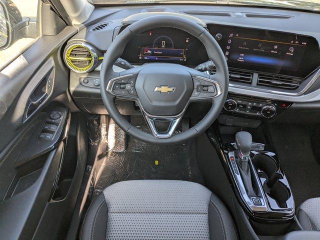 new 2025 Chevrolet Trax car, priced at $24,686