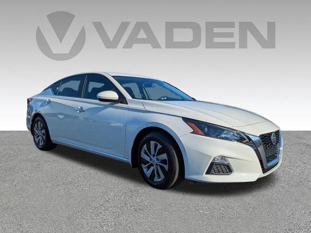 used 2022 Nissan Altima car, priced at $21,525