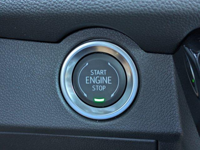 new 2025 Chevrolet Traverse car, priced at $45,180