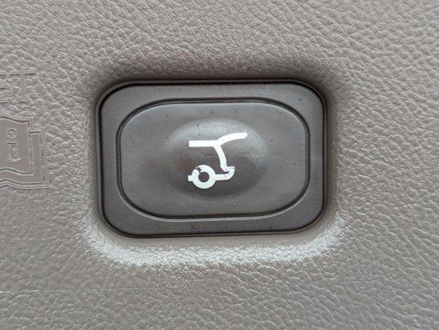 used 2022 Lincoln Nautilus car, priced at $28,942