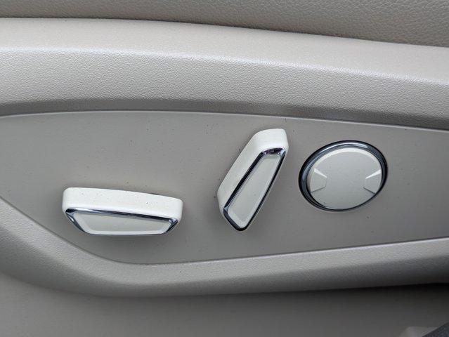 used 2022 Lincoln Nautilus car, priced at $28,942