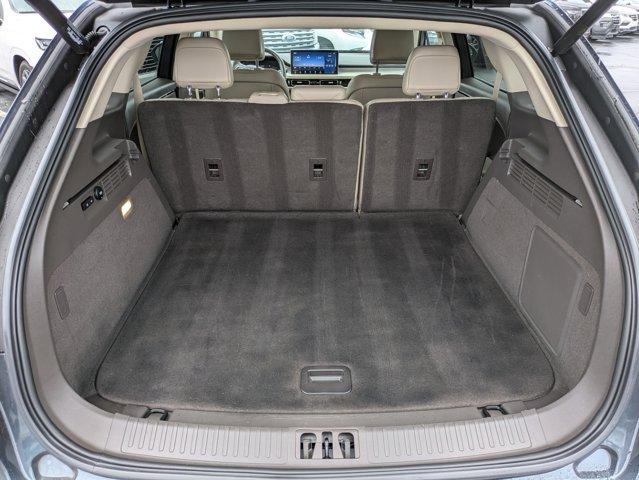 used 2022 Lincoln Nautilus car, priced at $28,942