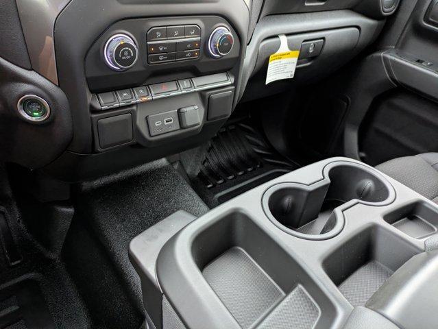 new 2025 Chevrolet Silverado 1500 car, priced at $40,212
