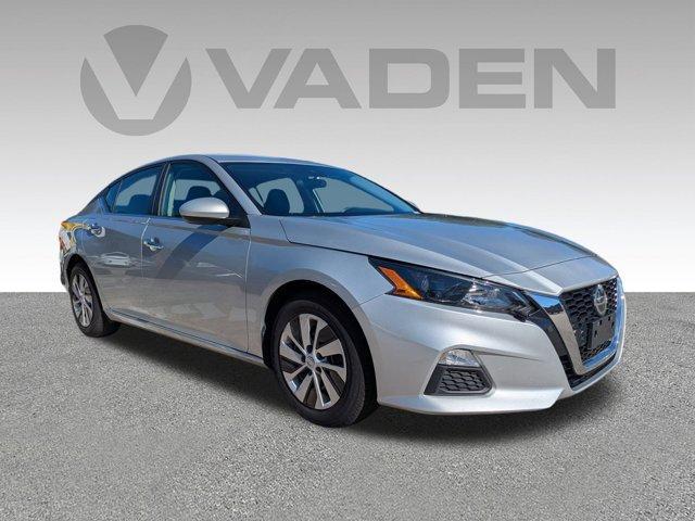 used 2022 Nissan Altima car, priced at $18,550