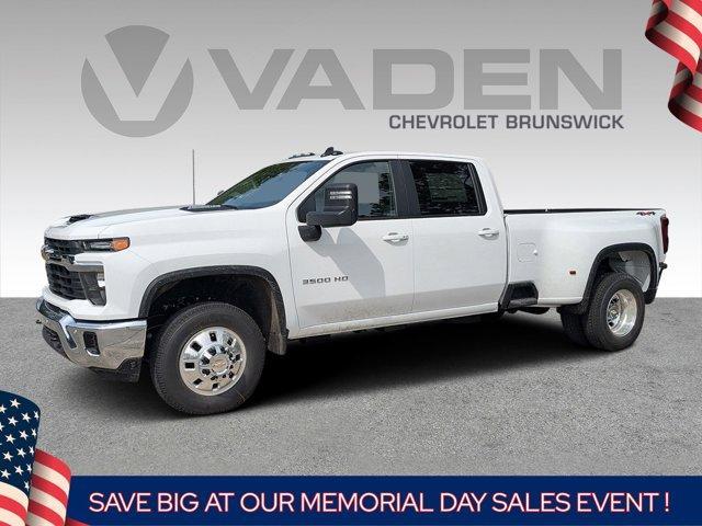 new 2025 Chevrolet Silverado 3500 car, priced at $77,965