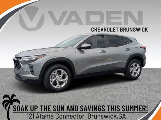 used 2024 Chevrolet Trax car, priced at $22,435