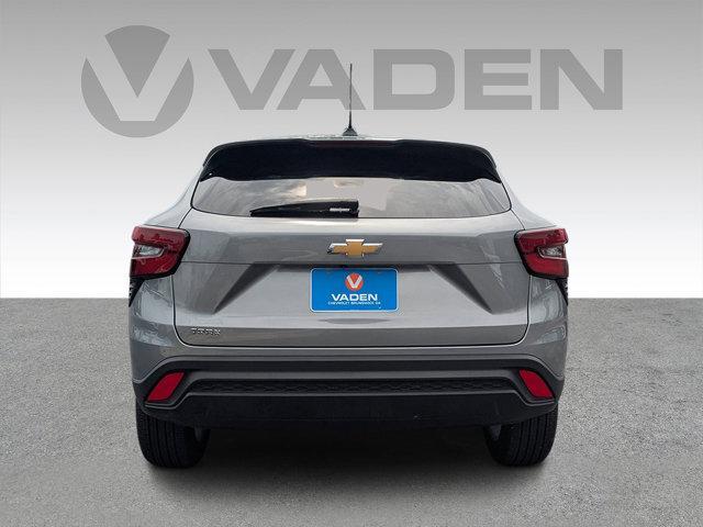 used 2024 Chevrolet Trax car, priced at $22,135