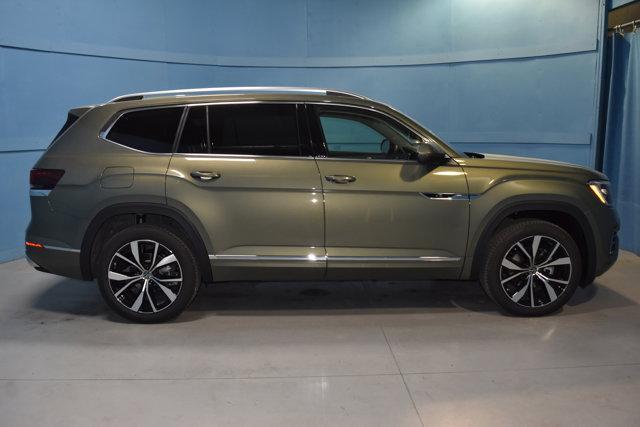 new 2025 Volkswagen Atlas car, priced at $54,221