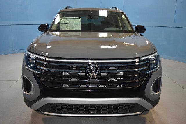 new 2025 Volkswagen Atlas car, priced at $47,907