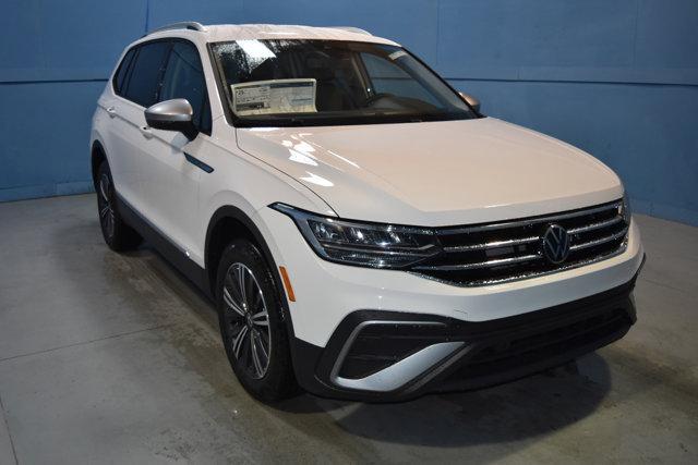 new 2024 Volkswagen Tiguan car, priced at $33,744