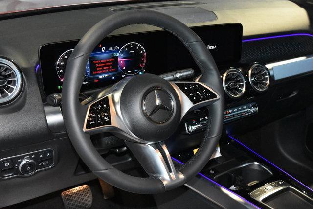 new 2025 Mercedes-Benz GLB 250 car, priced at $57,620