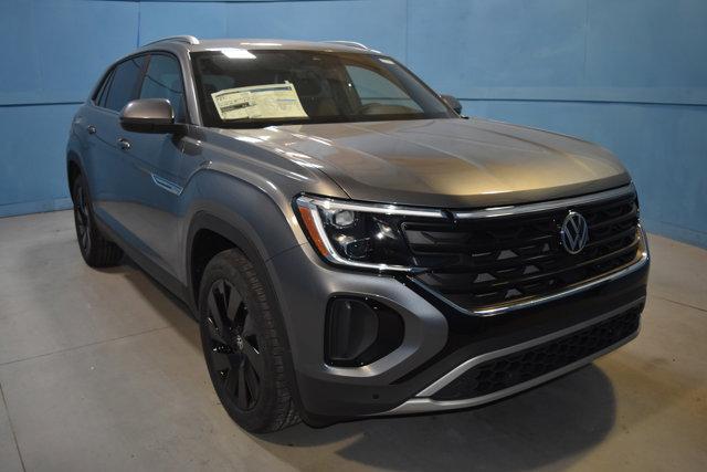 new 2025 Volkswagen Atlas Cross Sport car, priced at $46,102