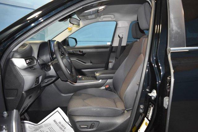 used 2023 Toyota Highlander car, priced at $39,595