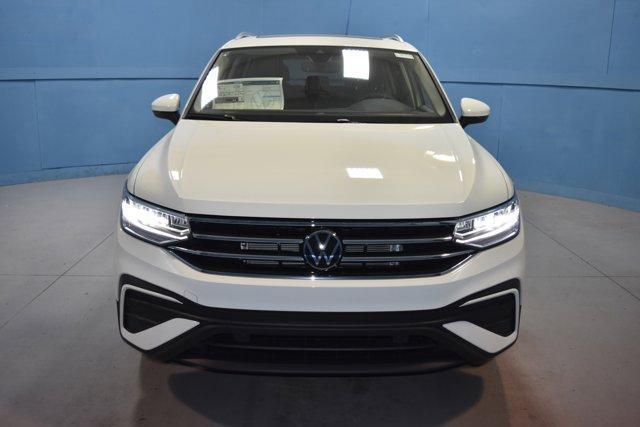 new 2024 Volkswagen Tiguan car, priced at $35,208