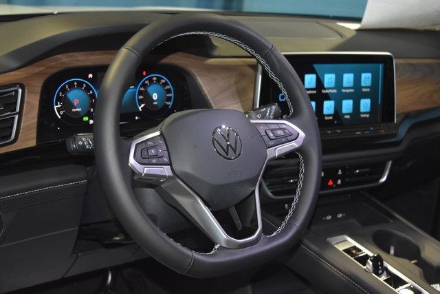 new 2024 Volkswagen Atlas car, priced at $40,760