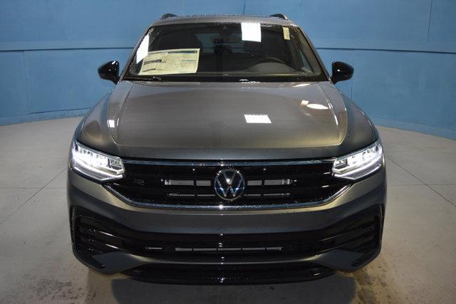 new 2024 Volkswagen Tiguan car, priced at $38,004