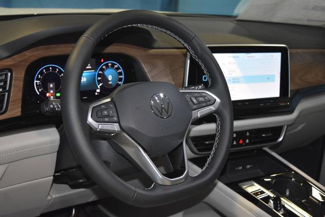 new 2024 Volkswagen Atlas car, priced at $43,863