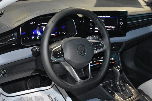new 2025 Volkswagen Jetta car
