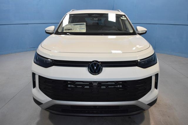 new 2025 Volkswagen Tiguan car, priced at $32,104