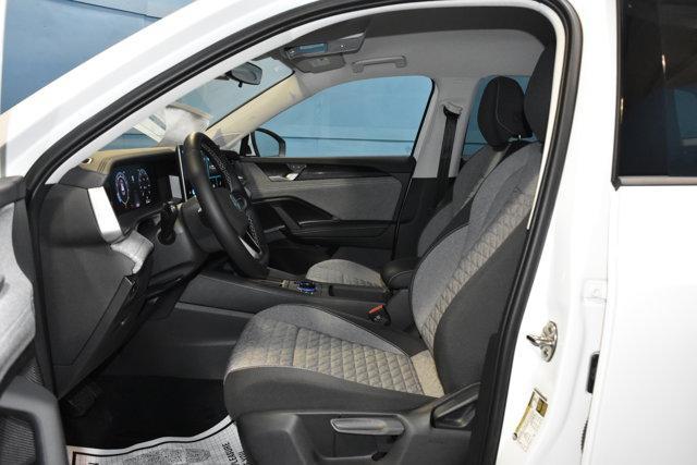 new 2025 Volkswagen Tiguan car, priced at $32,104