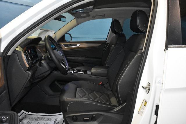 new 2025 Volkswagen Atlas car, priced at $46,785