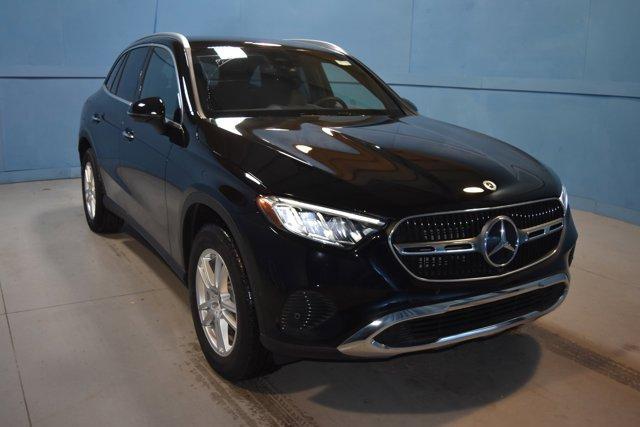 new 2023 Mercedes-Benz GLC 300 car, priced at $51,265