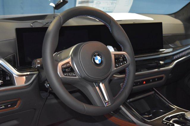 new 2025 BMW X7 car, priced at $113,975